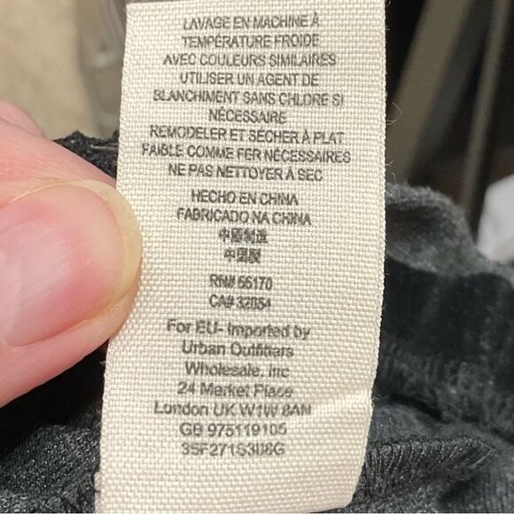 Free People Damask Mini Skirt Going For Baroque Velvet Sz XS Grey Black - Picture 6 of 6